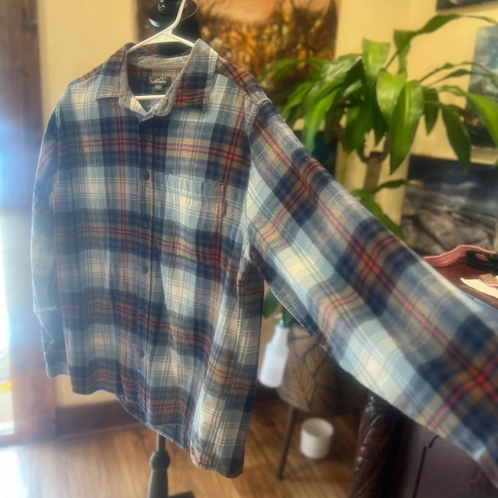 Vintage Eddie Bauer flannel shirt size XL - Picture 5 of 5